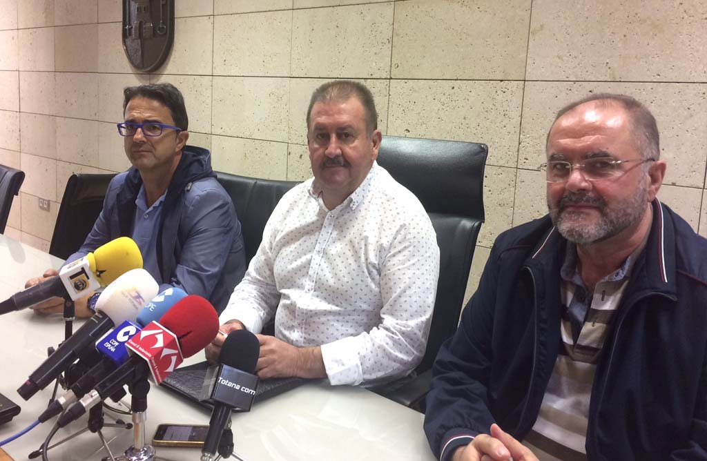 Convenio de colaboración entre D´Genes y el Ayuntamiento de Totana